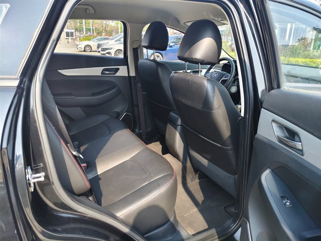 BAIC SENOVA X55 2016