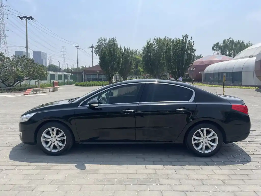 PEUGEOT 508 2011