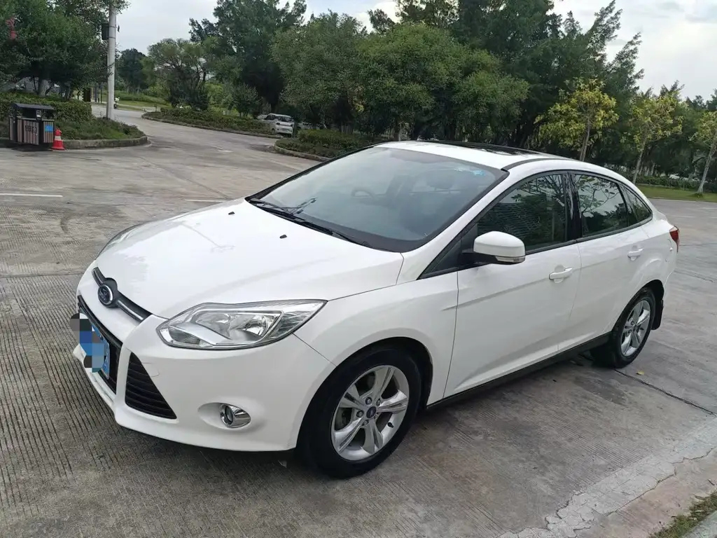 FORD FOCUS 2012