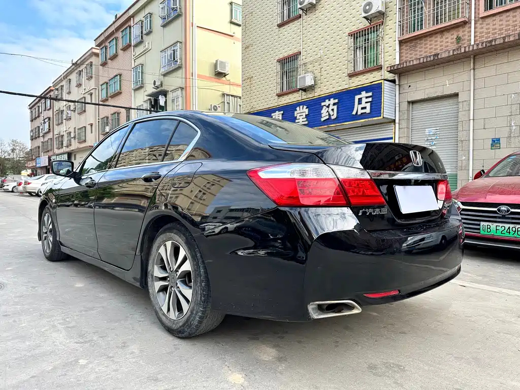 HONDA ACCORD 2015