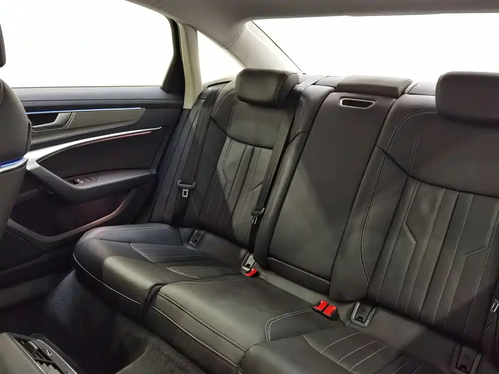 AUDI A6L 2023