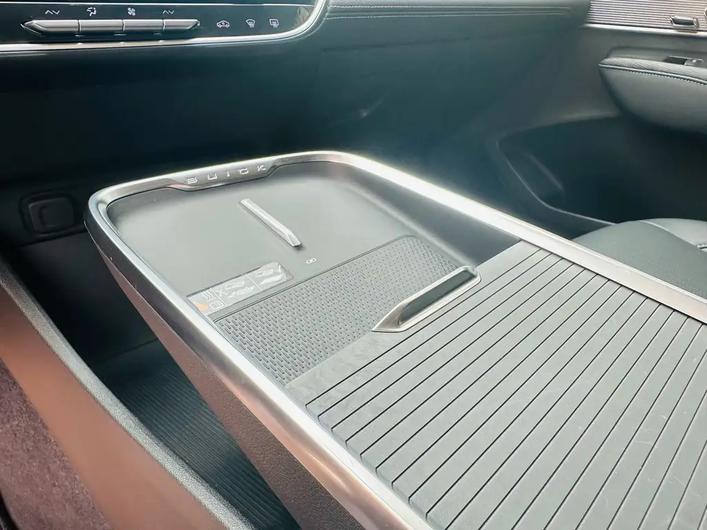 BUICK LACROSSE 2025