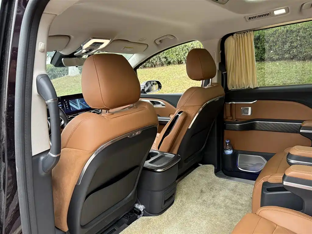 HONGQI HQ9 2023