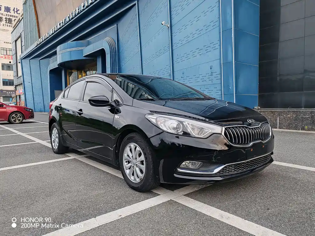 KIA K3 2015