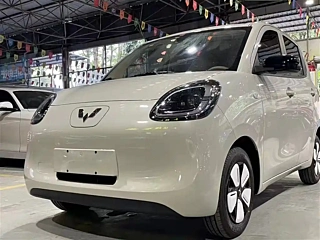 SGMW HONGGUANG MINIEV  2025