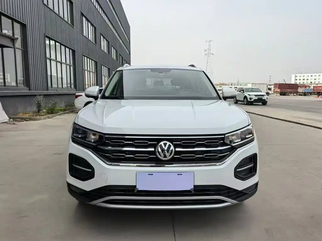 VOLKSWAGEN TAYRON 2020