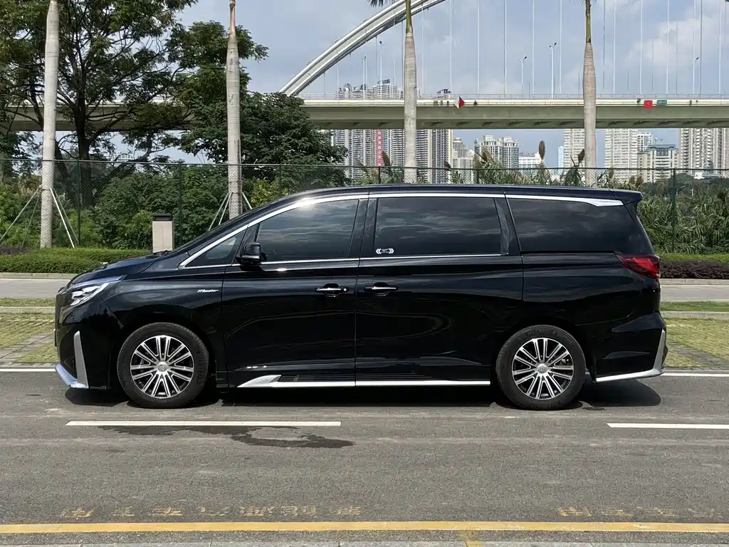 TRUMPCHI M8 2022
