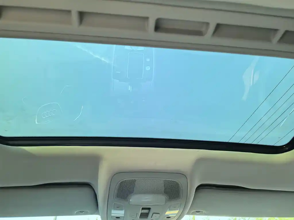 AUDI A6L 2012
