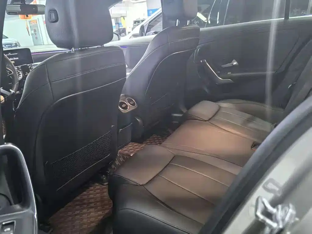 MERCEDES BENZ A-CLASS 2019