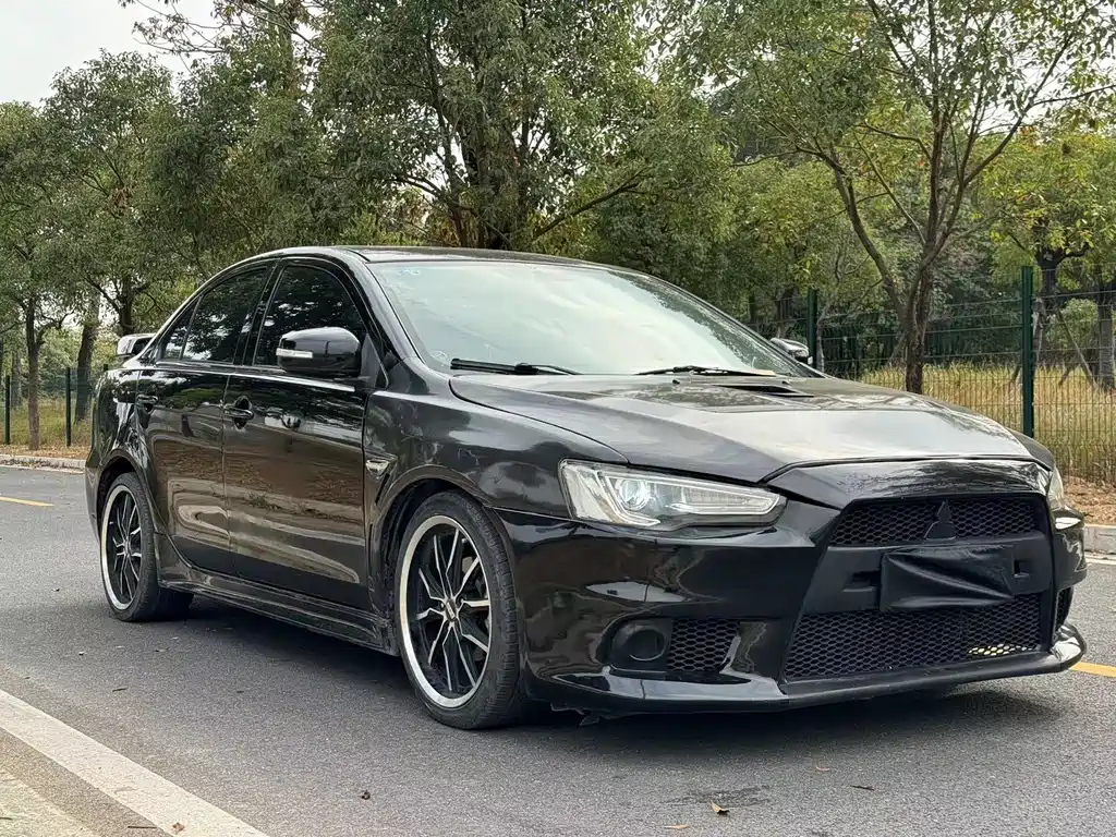 MITSUBISHI LANCER EX 2016
