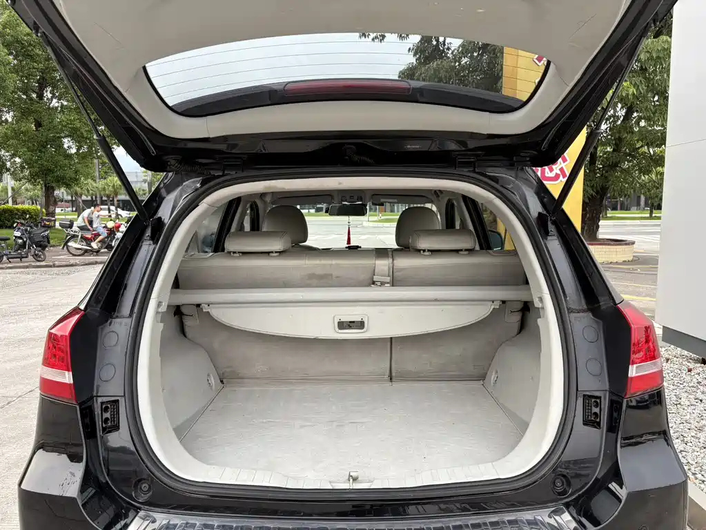 HAVAL H2 2014