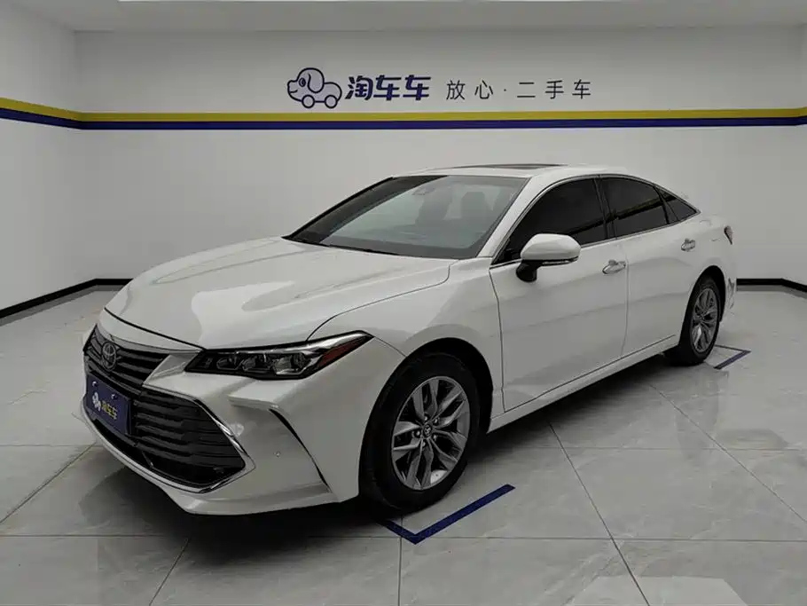 TOYOTA AVALON 2019