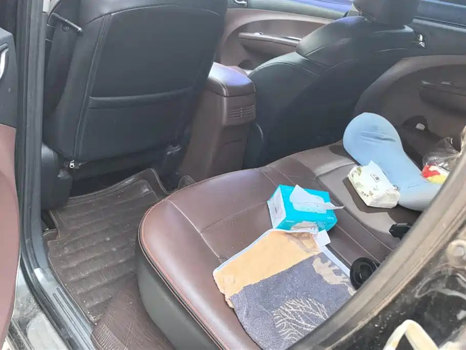 DONGFENG JOYEAR X5 2016