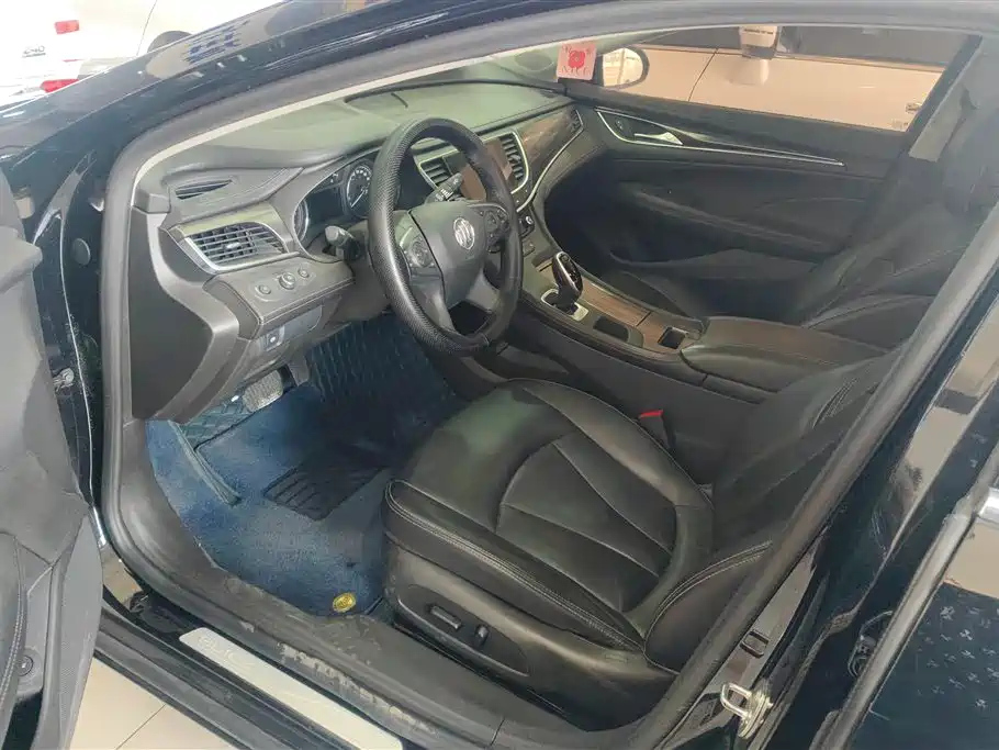 BUICK LACROSSE 2019