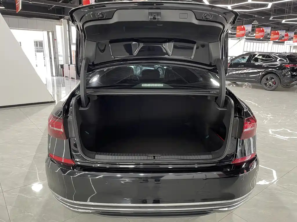 VOLKSWAGEN PASSAT 2019