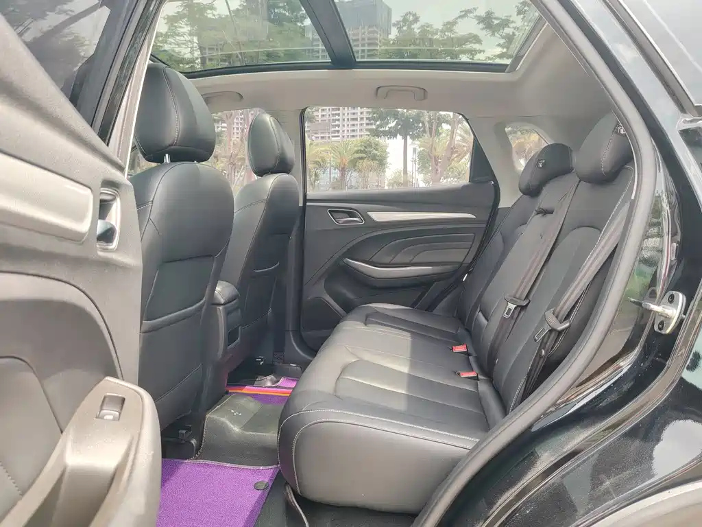 ROEWE RX3 2018