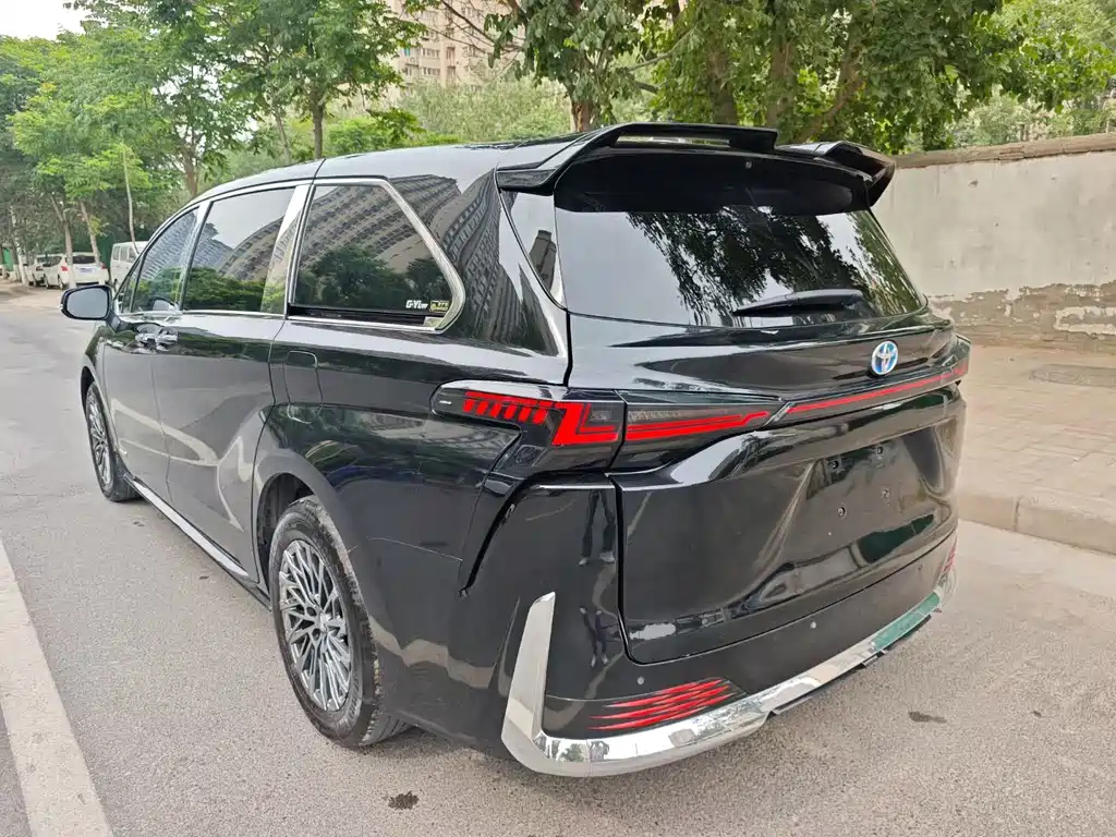 TOYOTA SIENNA SIENNA 2023