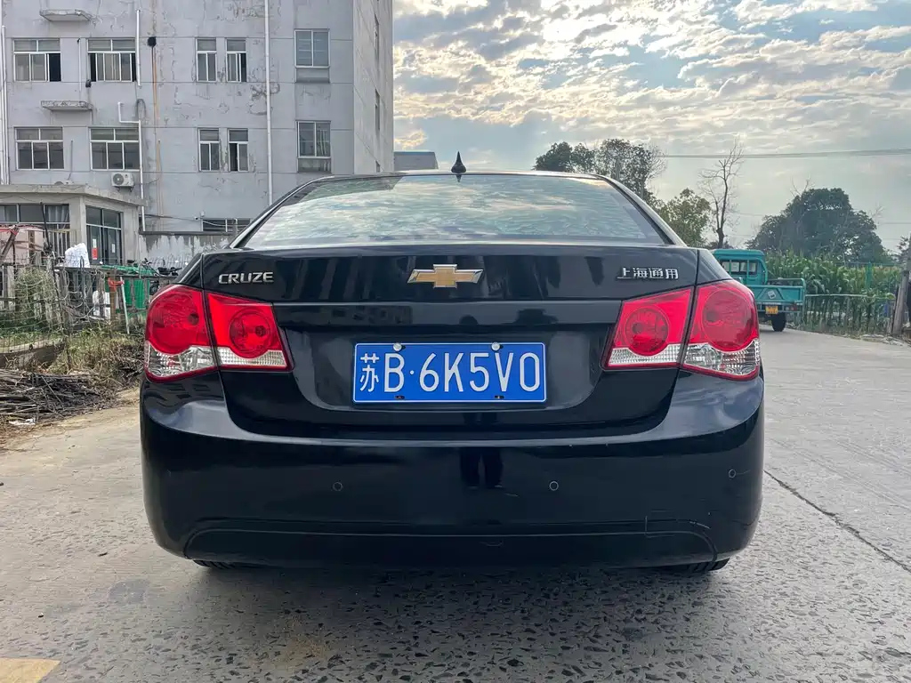 CHEVROLET CRUZE 2012