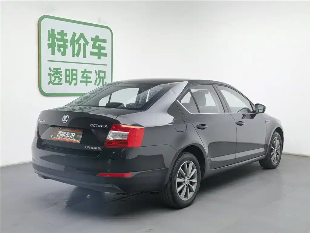 SKODA OCTAVIA 2017