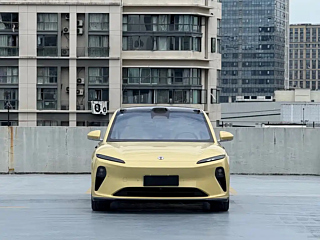 NIO ET5T