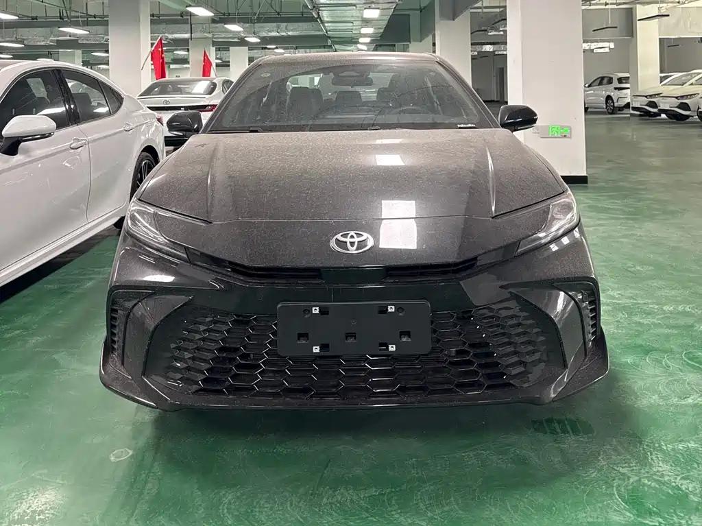TOYOTA CAMRY 2024