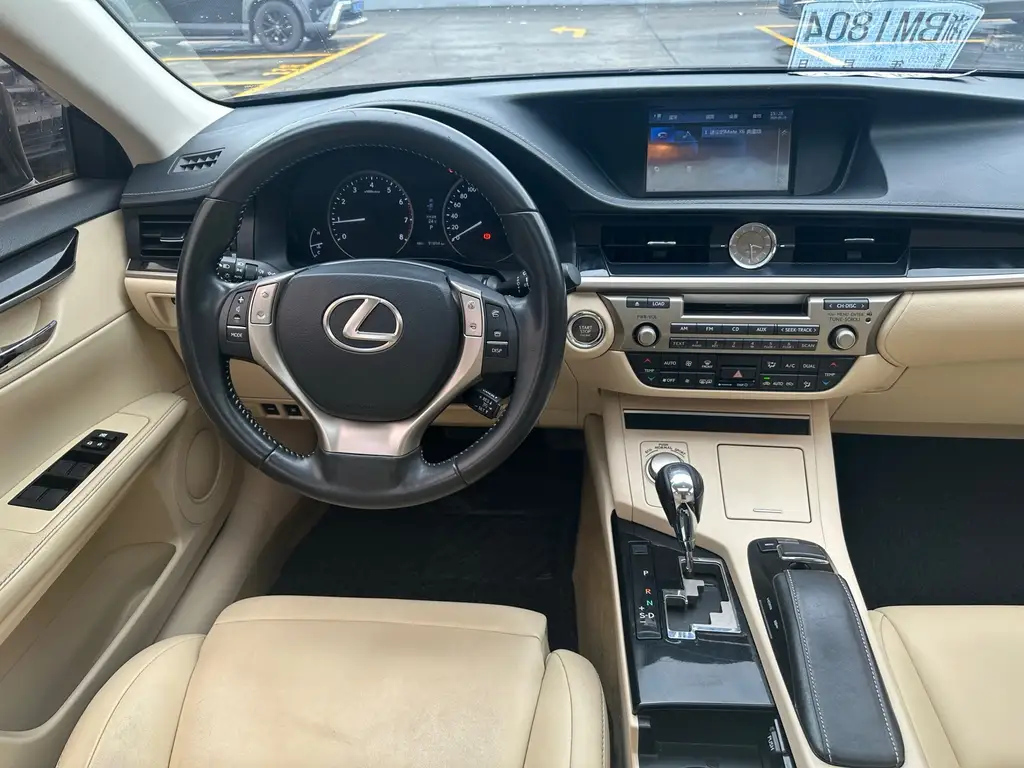 LEXUS ES 2013