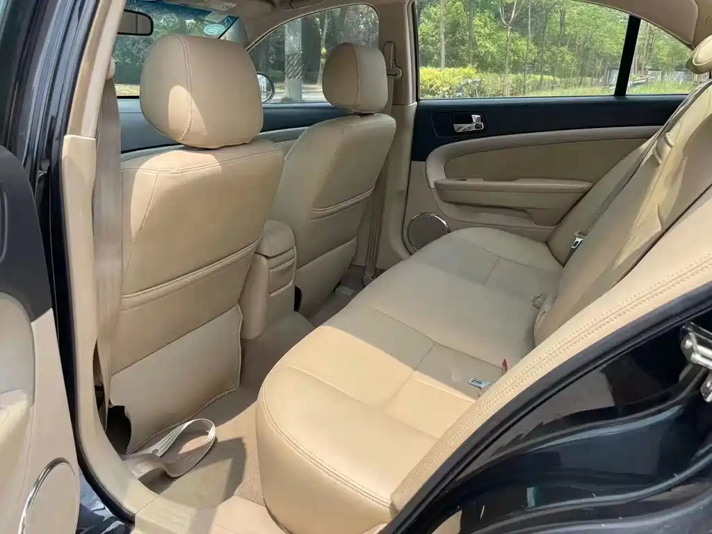 CHEVROLET OTHER 2010