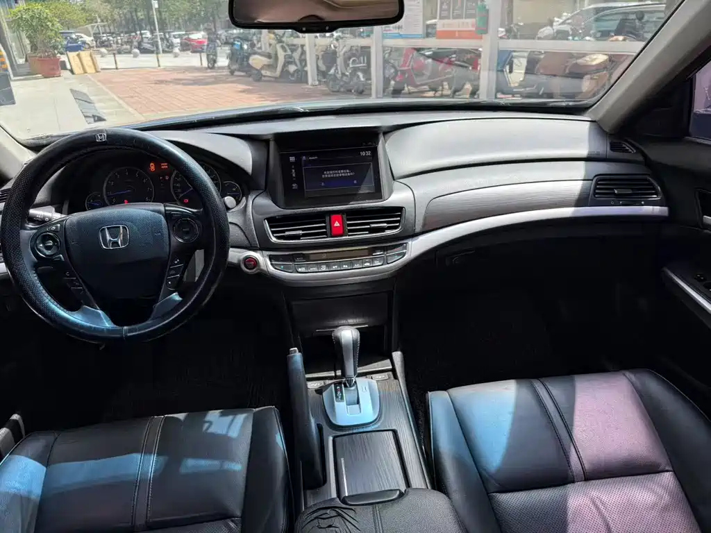 HONDA CROSSTOUR 2016