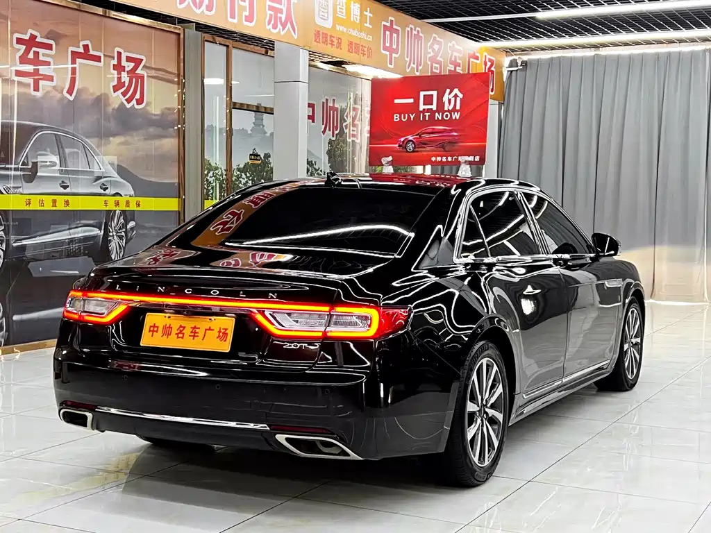 LINCOLN CONTINENTAL 2019