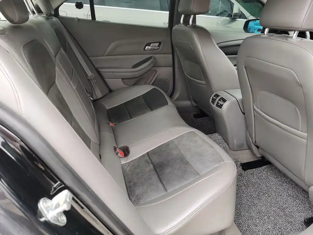 CHEVROLET MALIBU 2013