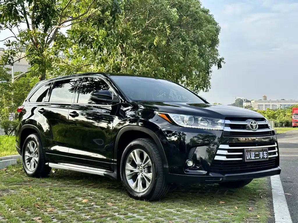 TOYOTA HIGHLANDER 2018