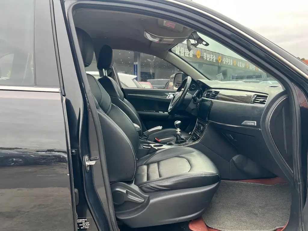 ZOTYE T600 2015