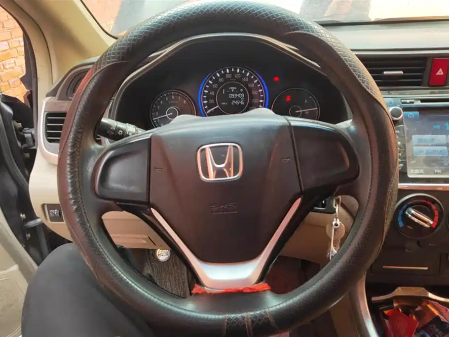 HONDA CRIDER 2013