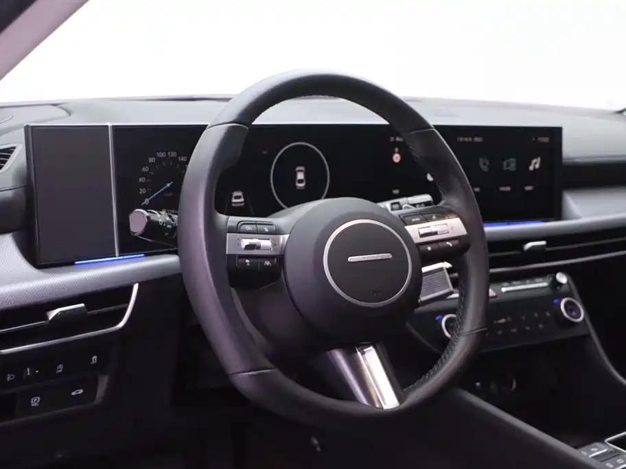 HYUNDAI SONATA 2024