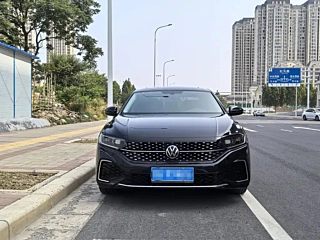 VOLKSWAGEN PASSAT 2025