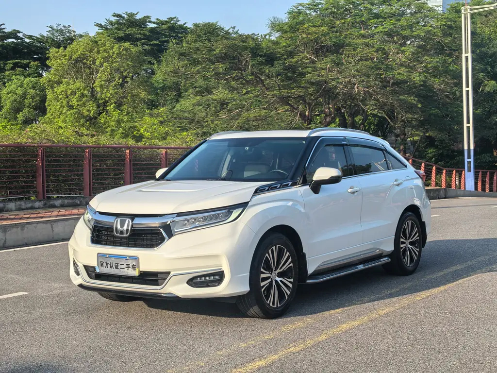 HONDA AVANCIER 2017