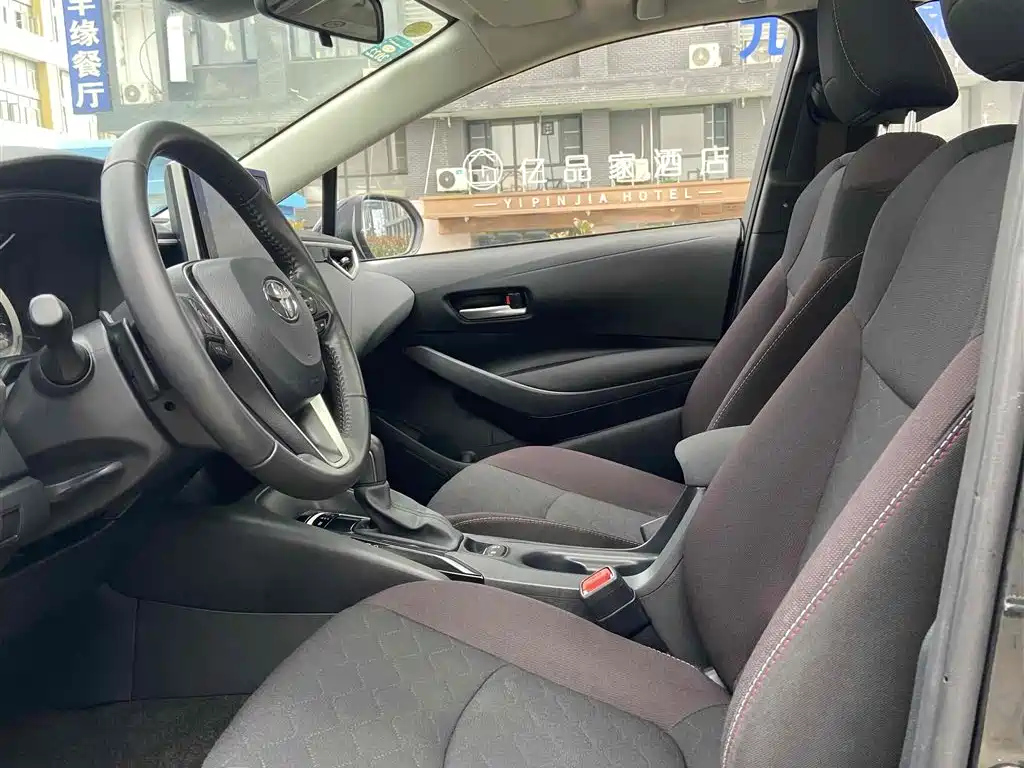 TOYOTA COROLLA 2020