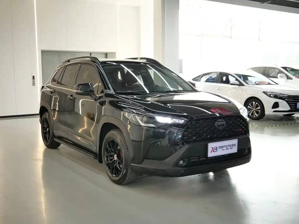TOYOTA COROLLA CROSS 2024
