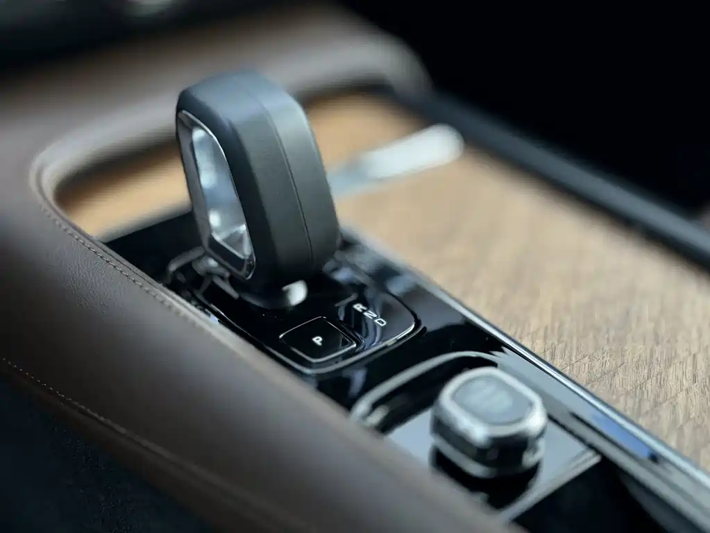 VOLVO S90 2024
