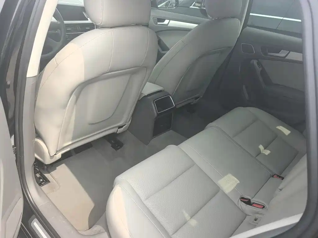AUDI A4L 2009