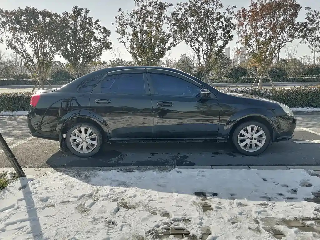 BUICK EXCELLE 2010