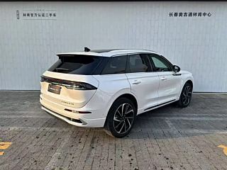 LINCOLN ADVENTURER  2024