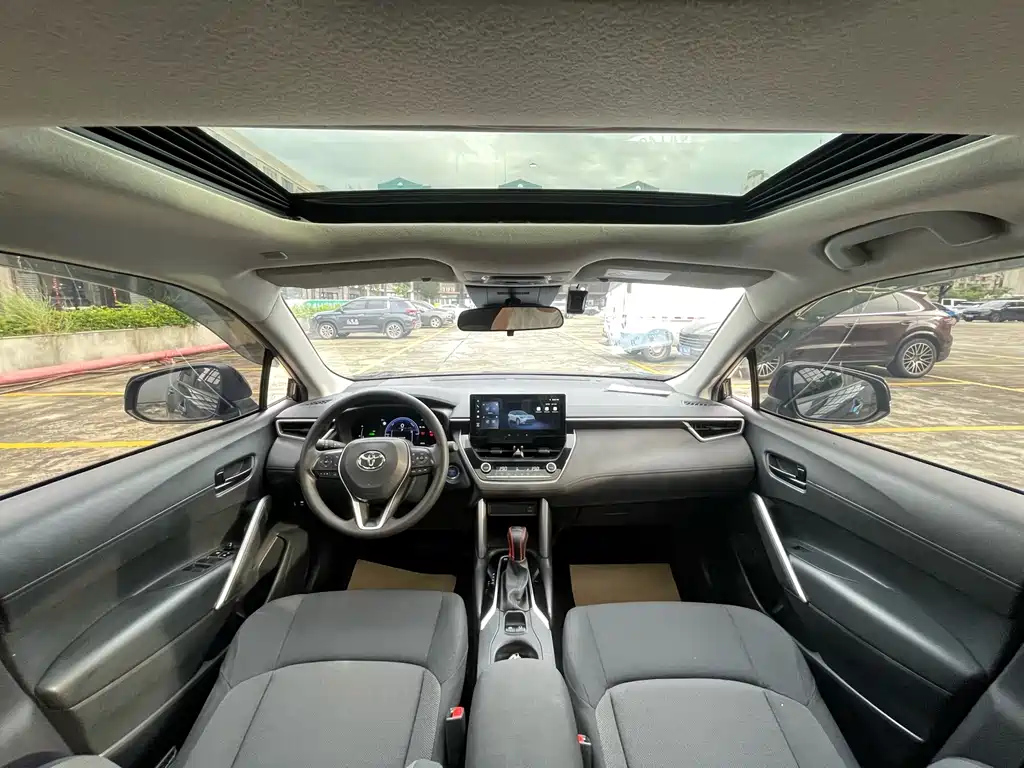 TOYOTA FRONTLANDER 2023