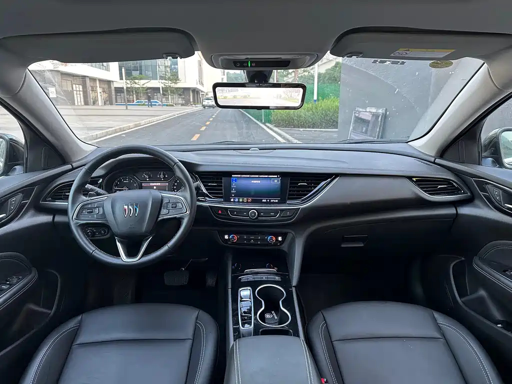 BUICK REGAL 2024