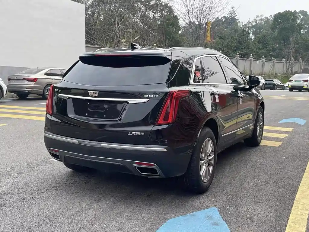 CADILLAC XT5 2020