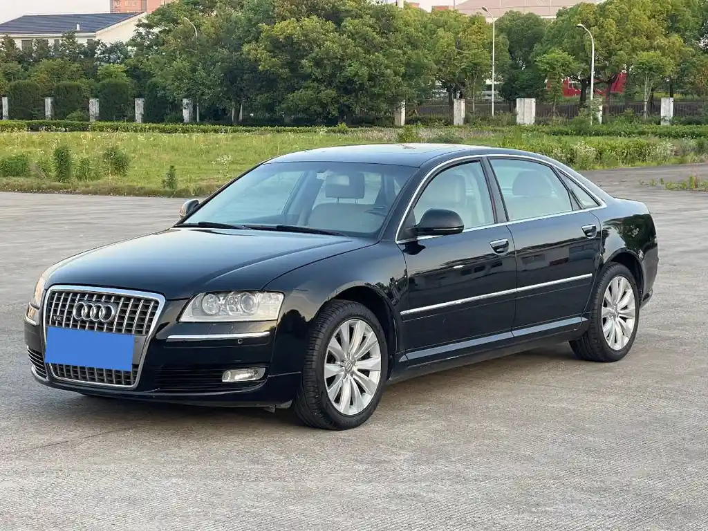 AUDI A8 2009