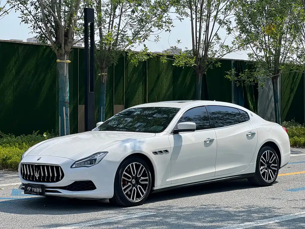 MASERATI PRESIDENT 2013