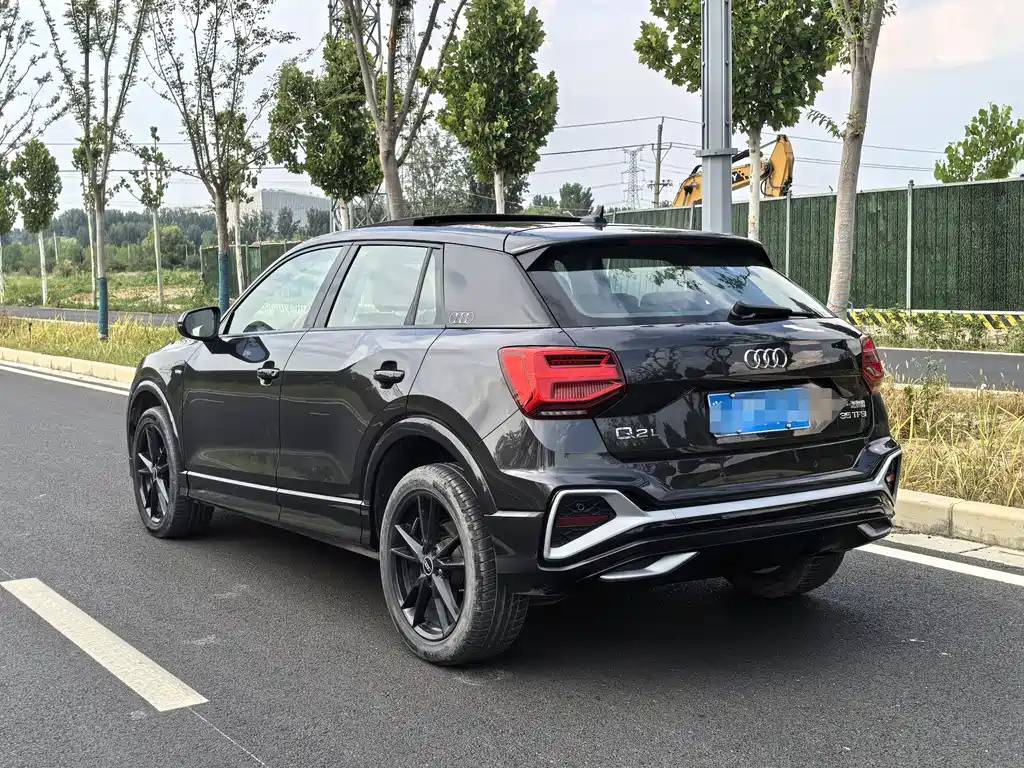AUDI Q2L 2022