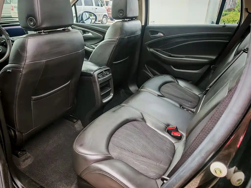BUICK ENVISION 2020