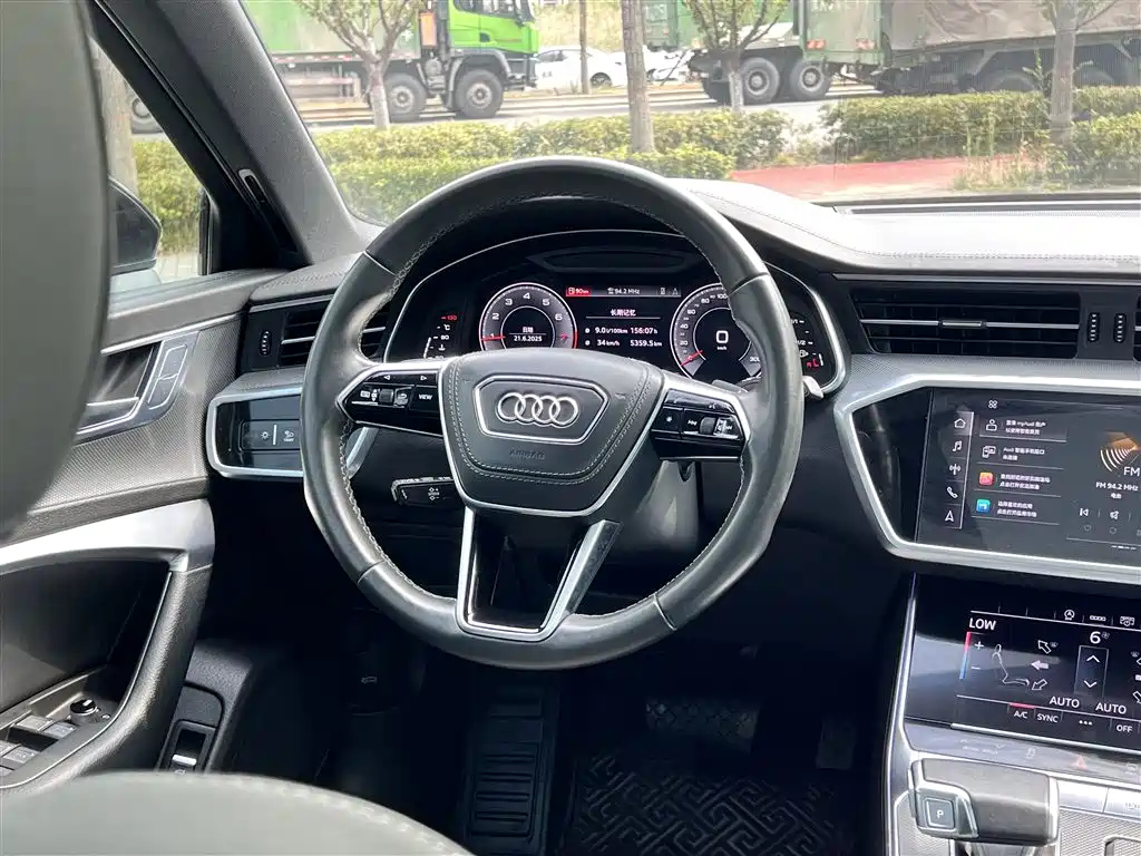AUDI A6L 2023